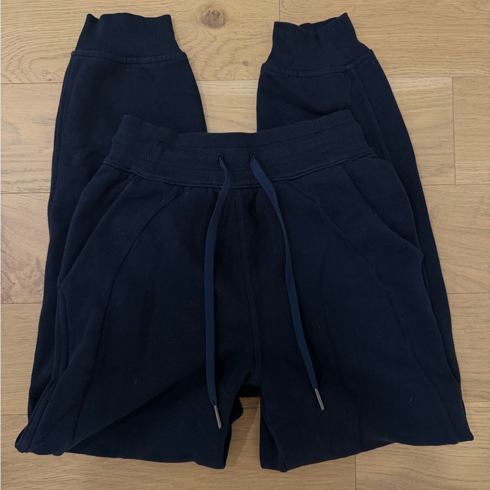 Lululemon Sweatpants - Navy/Green